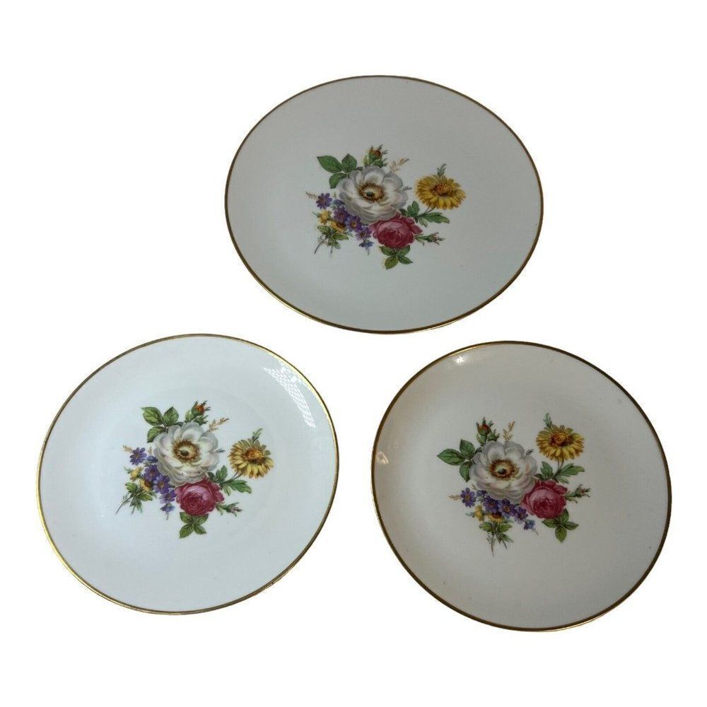 Bayreuth Bavaria Porcelain GLORIA Vintage 22 Carat Gold Floral 2 Salad Plates ++